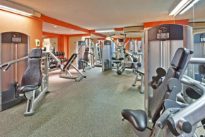 Crowne Plaza Chicago O'Hare Hotel & Conference Center by IHG